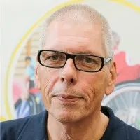 Ein Portraitfoto von Stephan Schukat